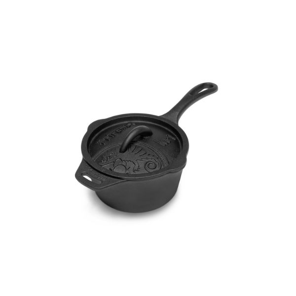 https://friliv.dk/images/thumbs/0352841_Cast-iron-saucepan-with-lid-kr1-81395.jpg%20(Sort)_600.jpeg