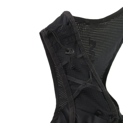 strive_fly_vest_rose_detail_1_b80464bb-1d52-48f9-9d38-765ac533d6d7_3.png