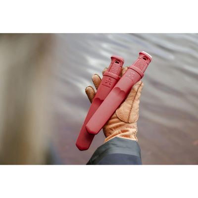 kansbol_dala_red_edition_s_garberg_dala_red_edition_s__pe03_14143_14145_7fdaad50e62eee6ad39faa4dabcec3af.jpg