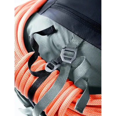 Deuter Guide 30